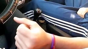 Dimitri tells leo he is not interested in guy but after seeing his big dick he starts to get horny - papi