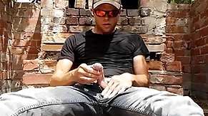 Compilation: 42 more gungy and pissy cumshots