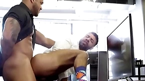 Ebony bbc big cheese fucks his employee constant in rub-down the office - ragingstallion