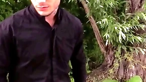 Athletic guy in need for money meets a man willing to help if he gets his cock satisfied - bigstr